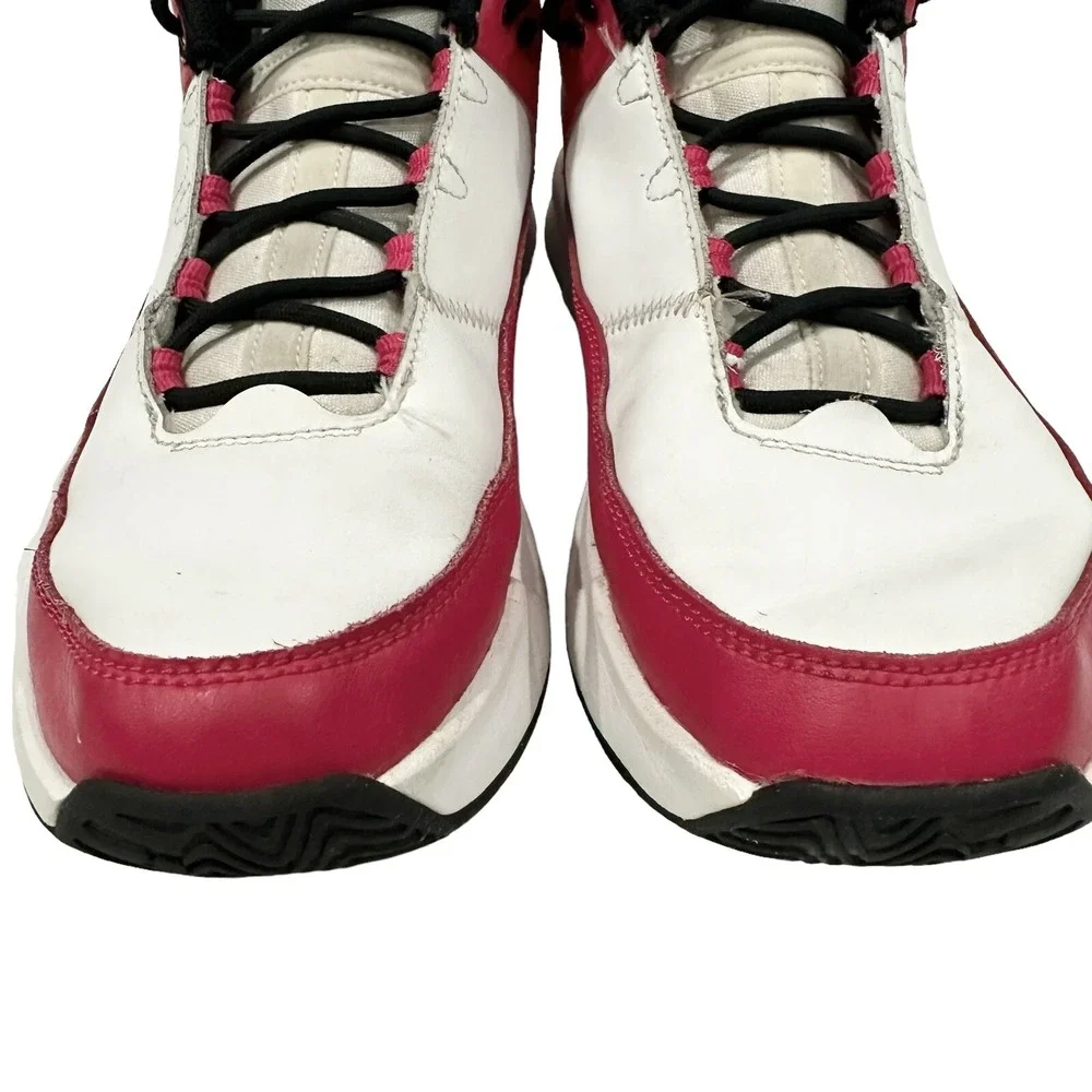 Nike Air Jordan‎ Max Aura 3 Sneakers White /Very Berry Black 7 Youth/Mens 8W